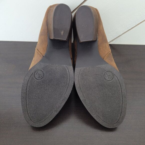 NEW Bella-Vita Bobbi Womens 7M Tan Ankle Booties Zipper & Stacked Heel/ 7CT - Picture 8 of 9